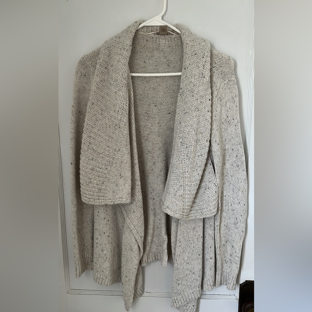 Loft cardigan size small